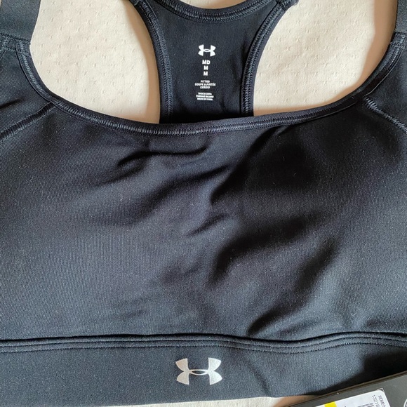 Under Armour sports bra, M NWT - Picture 2 of 3